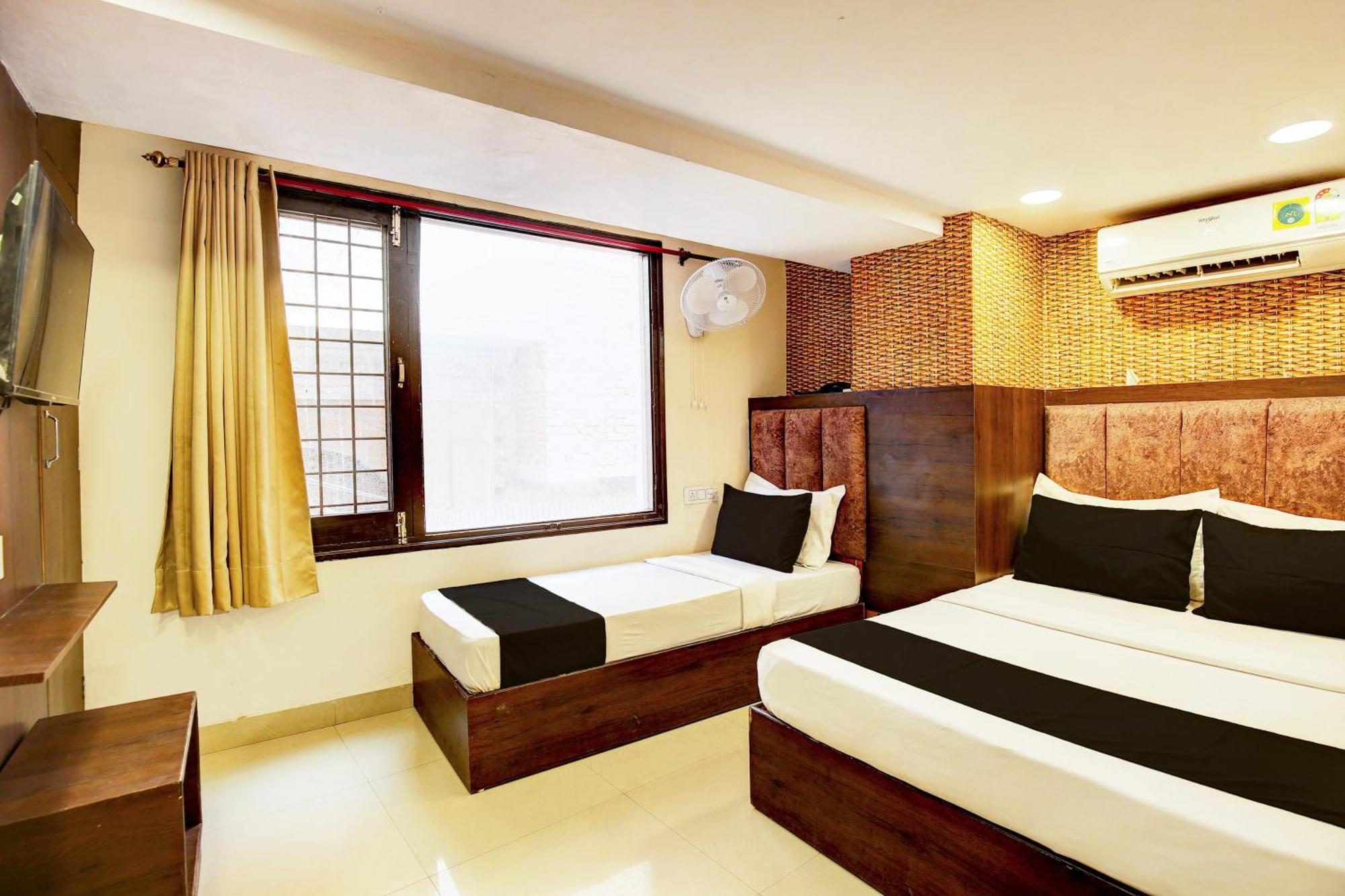 Hotel O Pink Residency Amritsar Exteriör bild