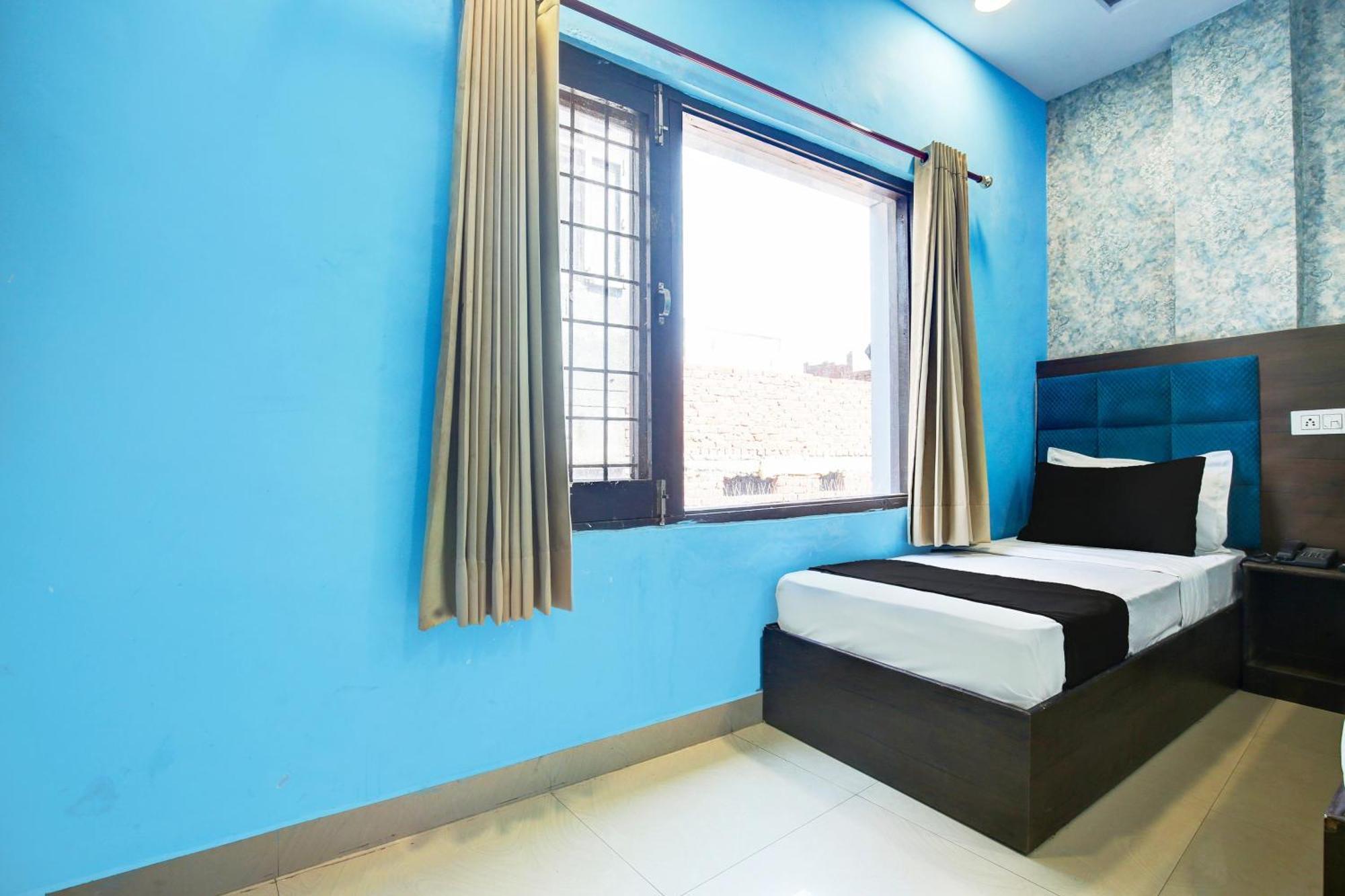 Hotel O Pink Residency Amritsar Exteriör bild