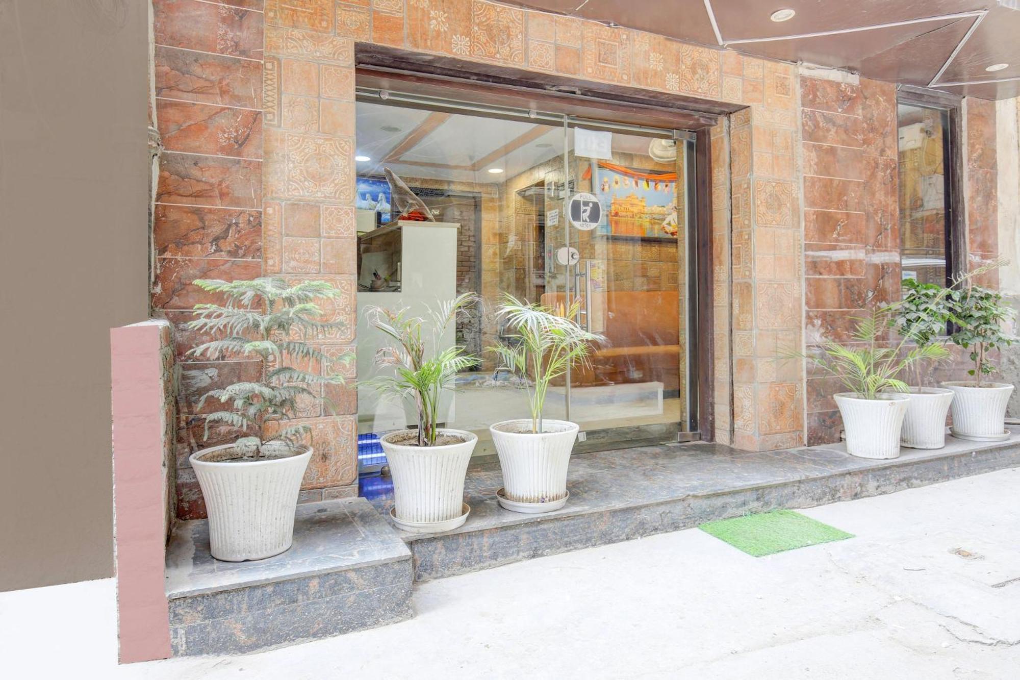 Hotel O Pink Residency Amritsar Exteriör bild